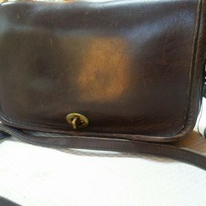 Coach vintage crossbody